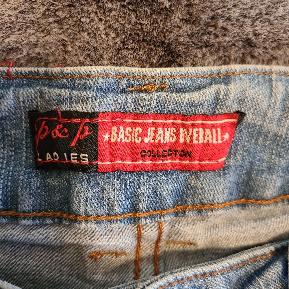 Jeans - Picture 6 of 7
